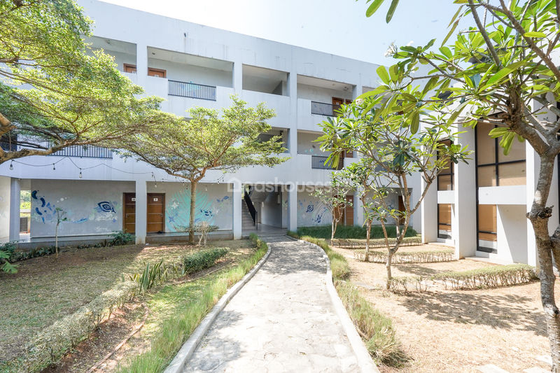 Dormland Jalan Sukawening Jatinangor