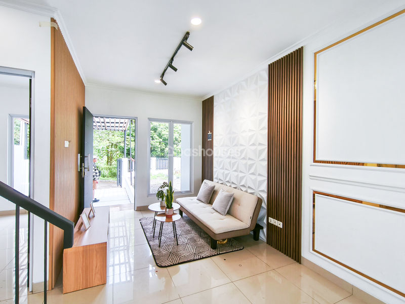 Bukit Golf Riverside III