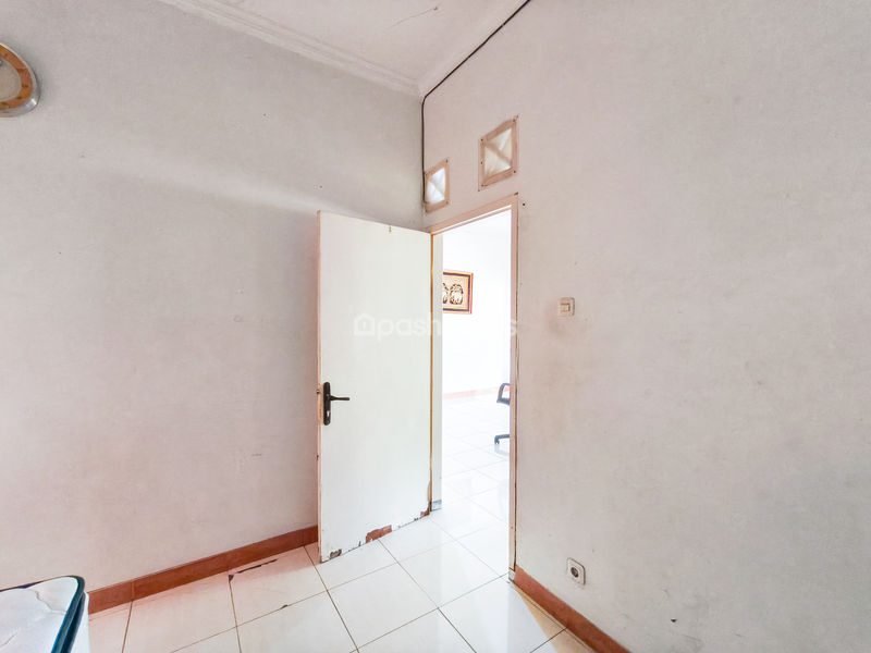 Jalan Karimata Blok U2 No.11