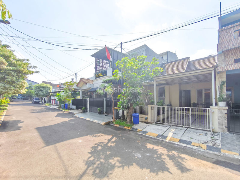 Perumahan Villa Dago Pamulang Cluster Parangtritis Blok C13 No.17