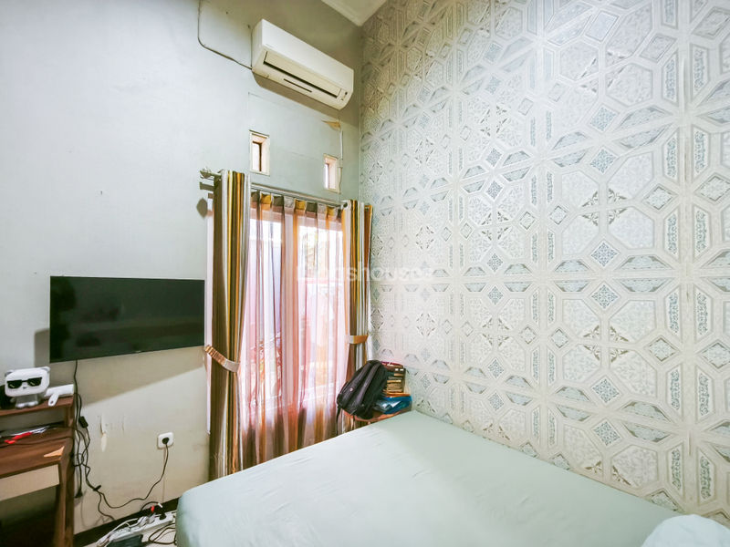 Erfina Kencana Regency Cluster Taman EK Playground No.18