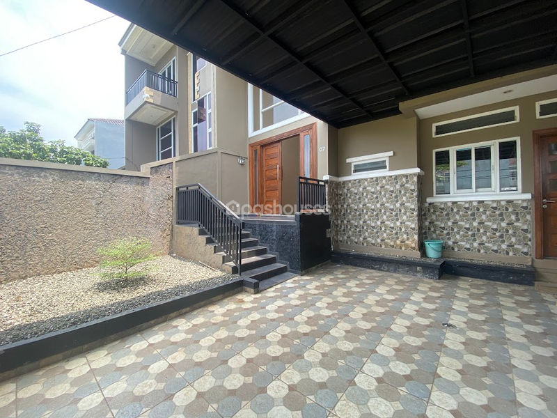 Jalan Patra Puri Depok