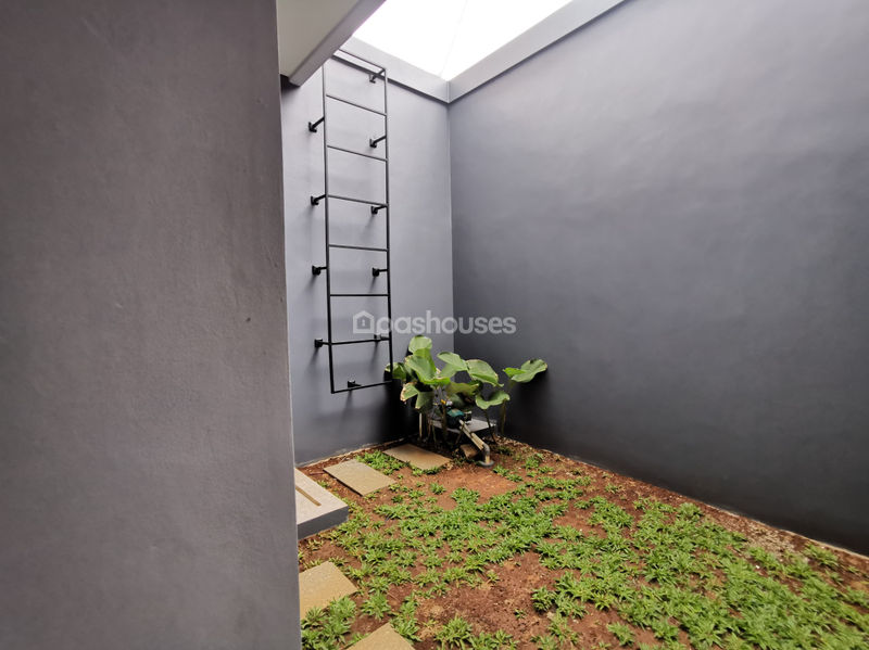 Perumahan Granada Residence No.7