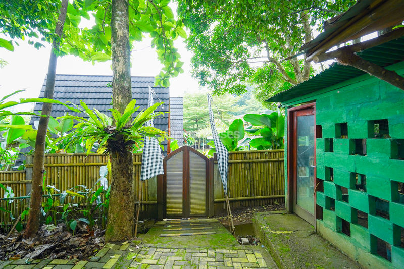 Villa Saung Ibu Bogor