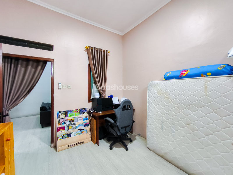 Jalan Kabel - Pitara No. 135A
