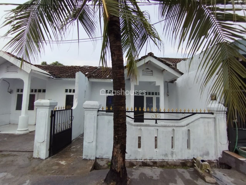 Perumahan Taman Kirana Surya Blok H 16 No. 32 & 31