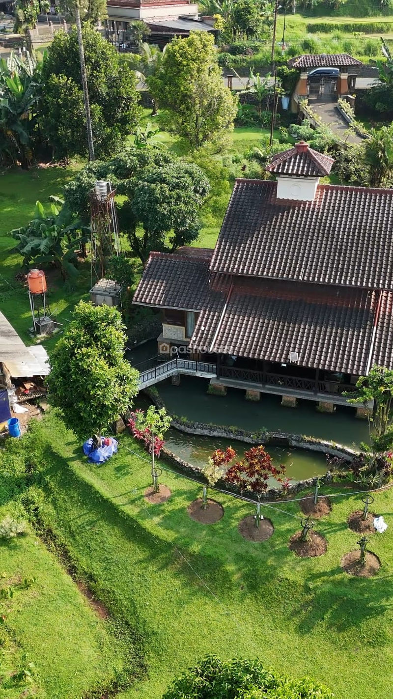 Villa Cihideung Bogor