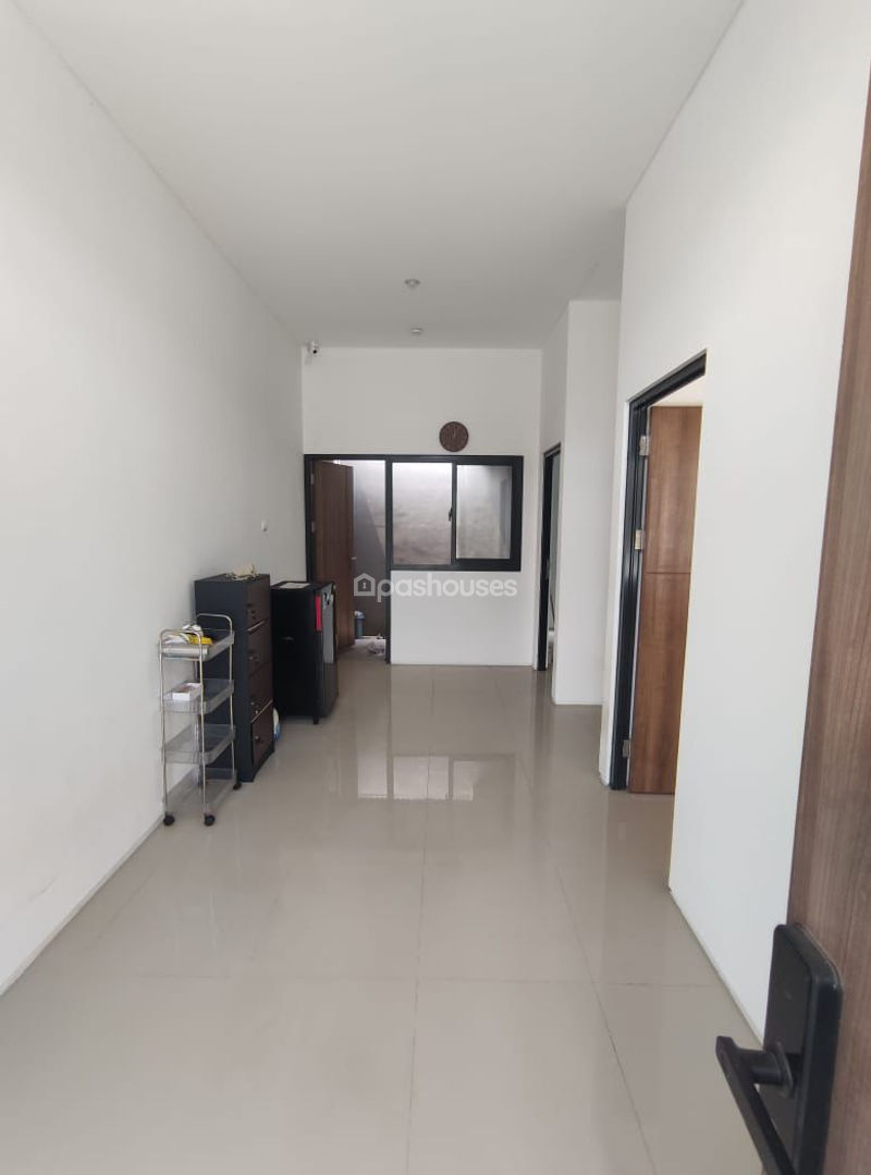 Gardens at Candi Sawangan Cluster Rivergate Blok H No.9