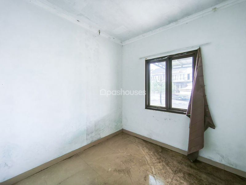 Perumahan Graha Pesona Cikeas Blok H No.1 