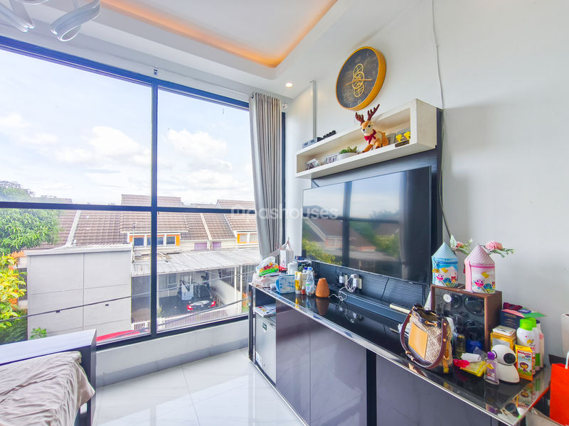 Bukit Cimanggu City Cluster Oakwood Blok KC8 No.2