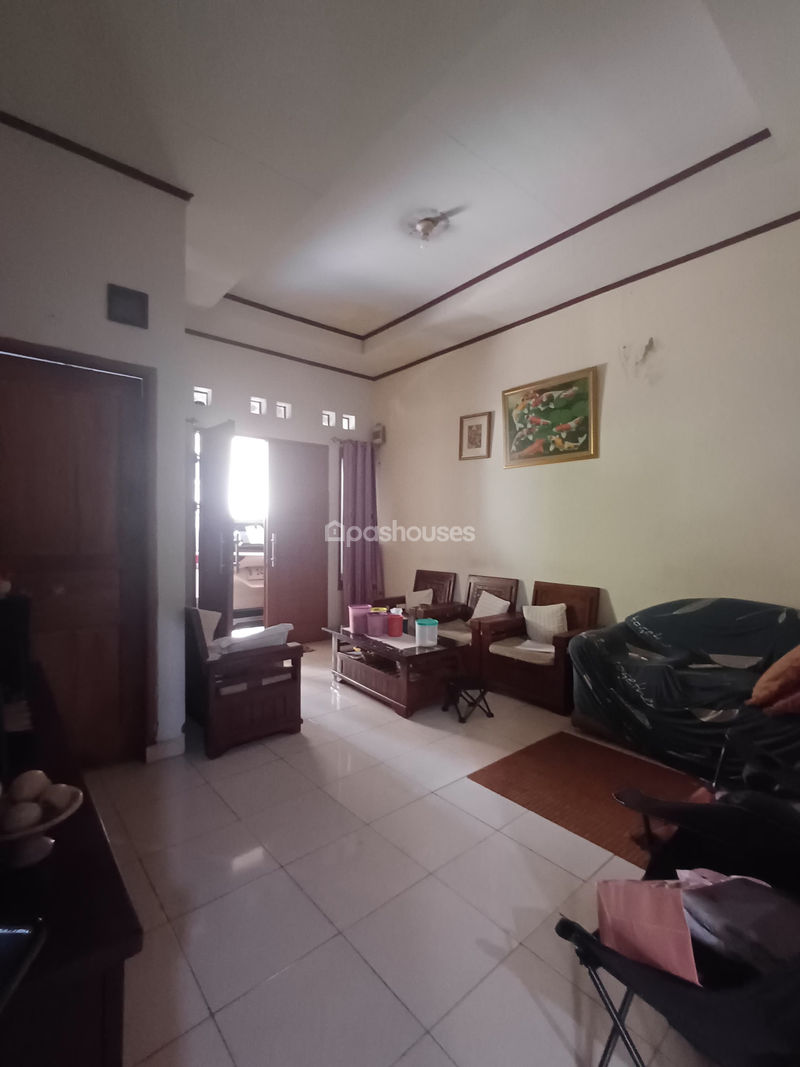 Jalan Palem 2 Jakarta Timur