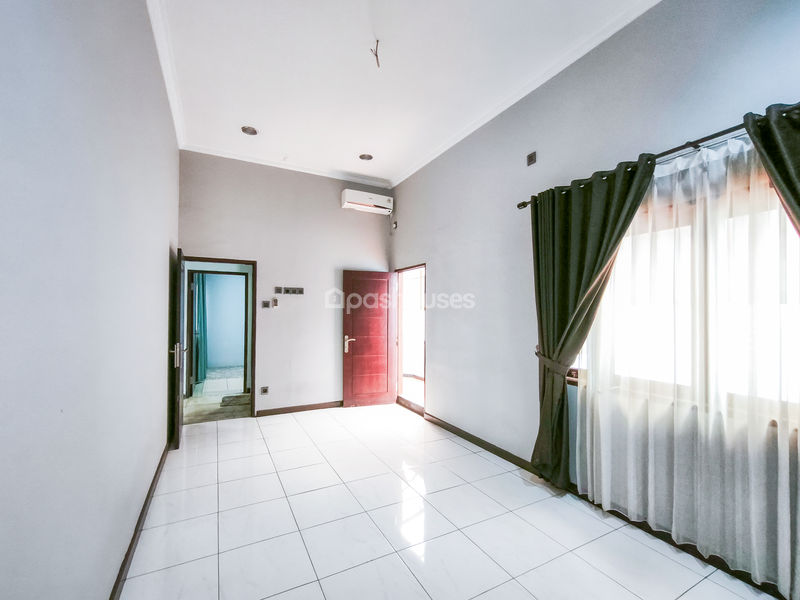Perumahan Puri Sriwedari Blok JA-3