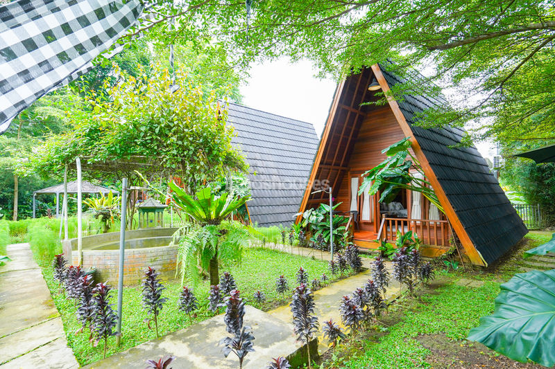 Villa Saung Ibu Bogor