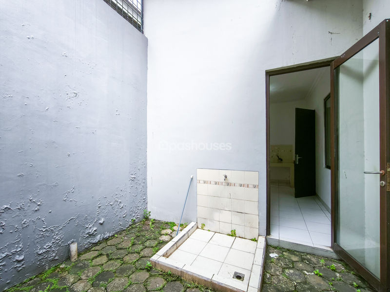 Legenda Wisata Zona Einstein