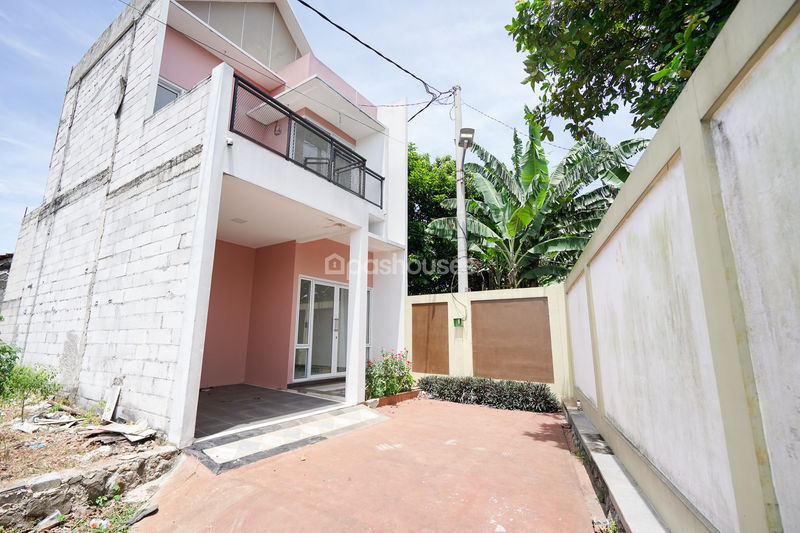 Perumahan Royal Bojongsari Residence Blok B No.10