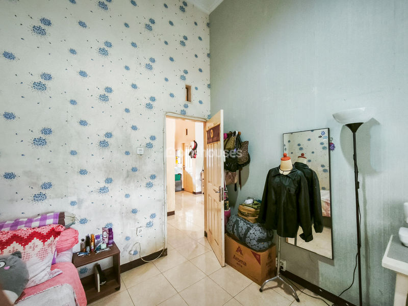 Erfina Kencana Regency Cluster Taman EK Playground No.18