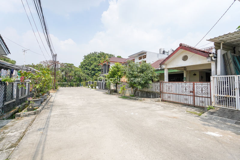 Jalan Delta Raya Blok A No.137 Bekasi
