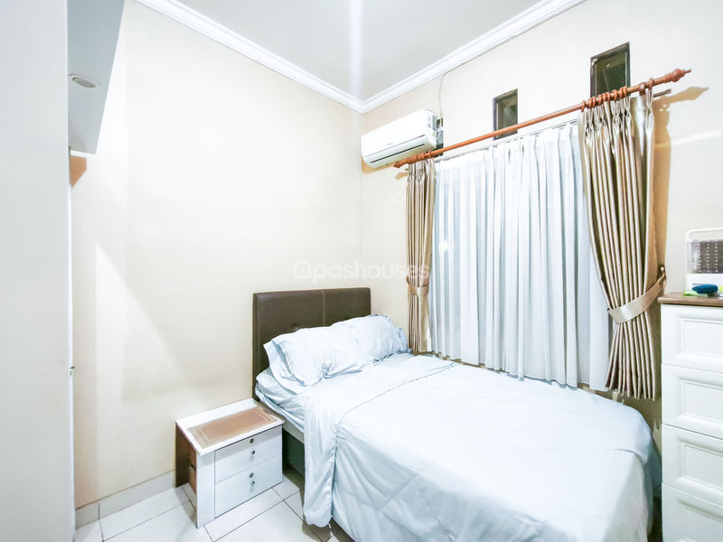 Villa Bogor Indah 5 Blok CD2 No.2