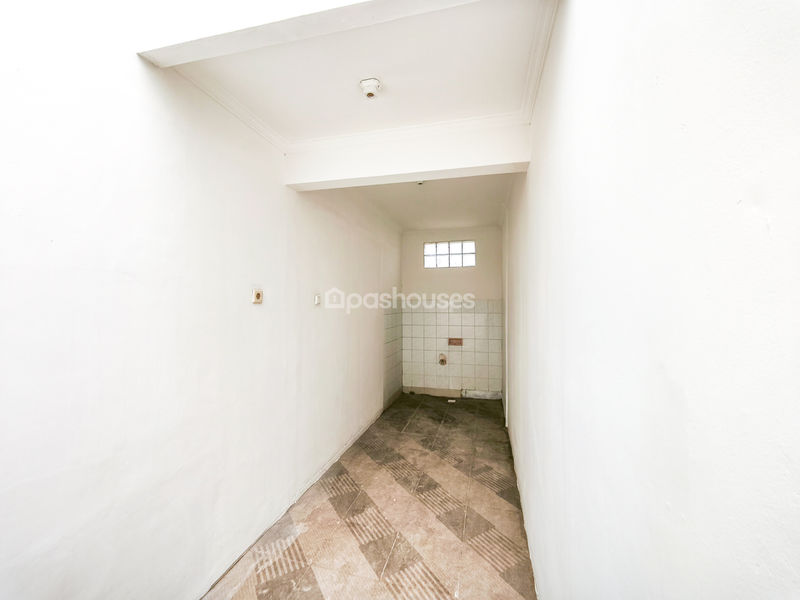 Kota Wisata Cluster Amsterdam No.30 Blok I No.5
