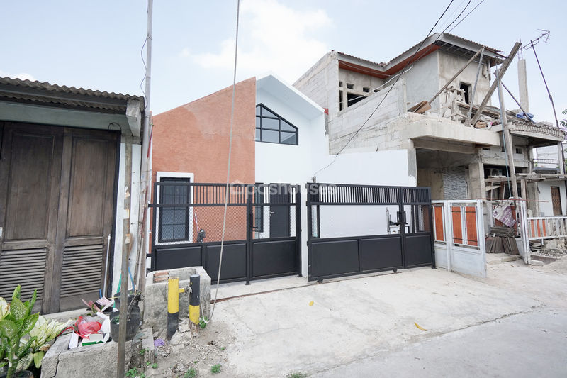 Perumahan Graha Melasti Blok FE1 No.20