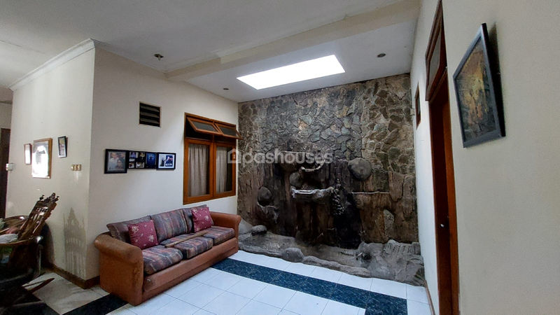 Jalan Elang Raya No.34