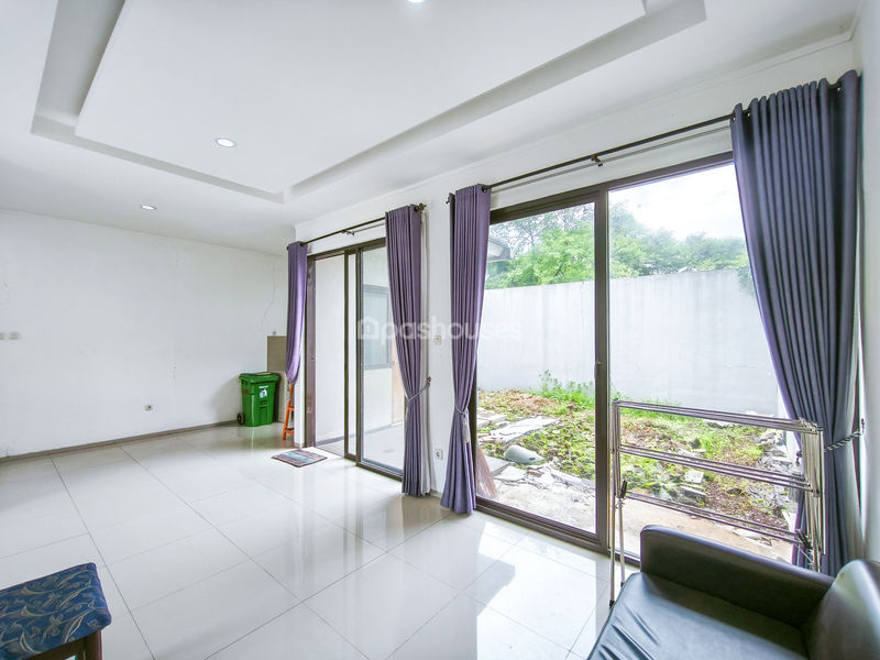 Perumahan Emerald Land Cibinong Blok C23