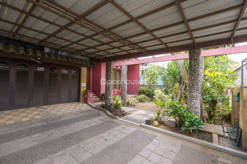 Jalan Mawar No. 9