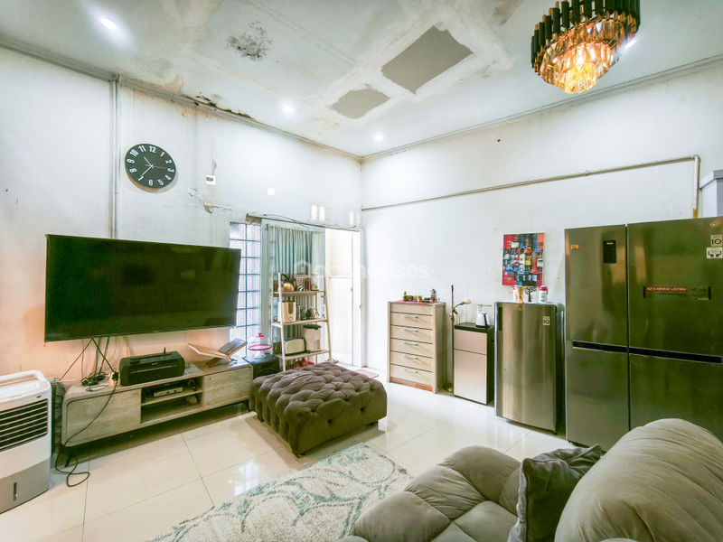 Perumahan Acropolis Karadenan Blok KR