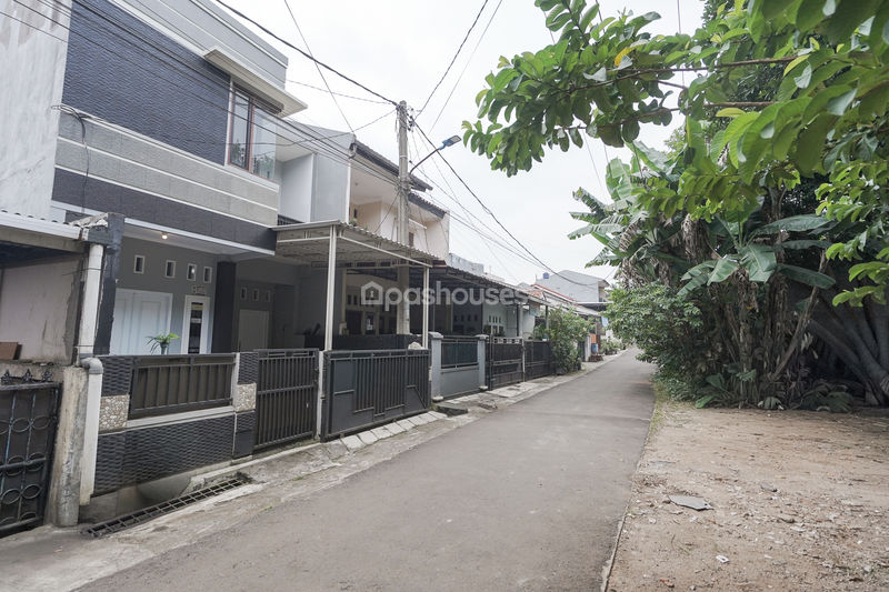 Jalan Mustika Ratu II Blok A
