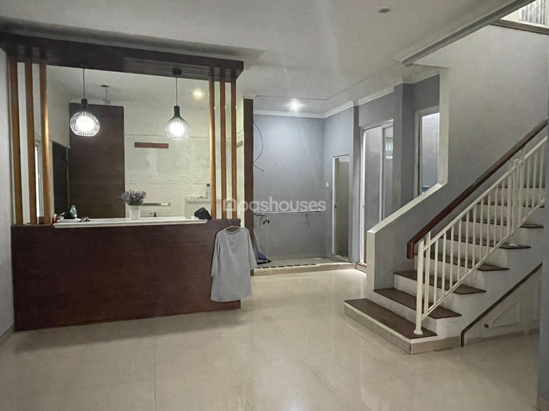 Jalan Kampung Ciater II No.99