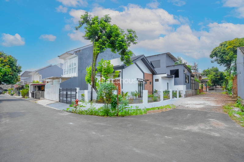 Griya Loka BSD