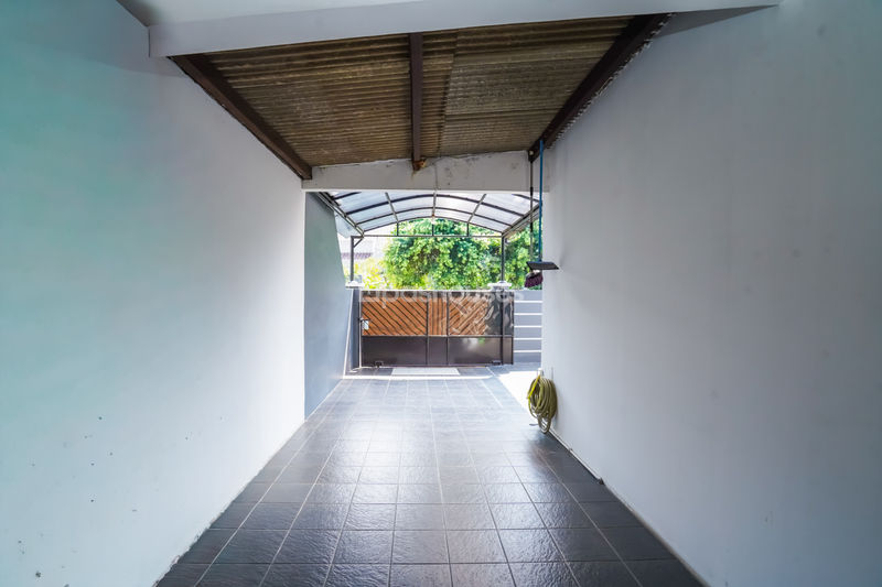 Komplek Pondok Cibubur Blok C4 No.6