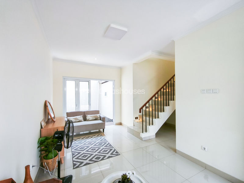 Bukit Golf Riverside Cluster Orchid Blok E17/21B