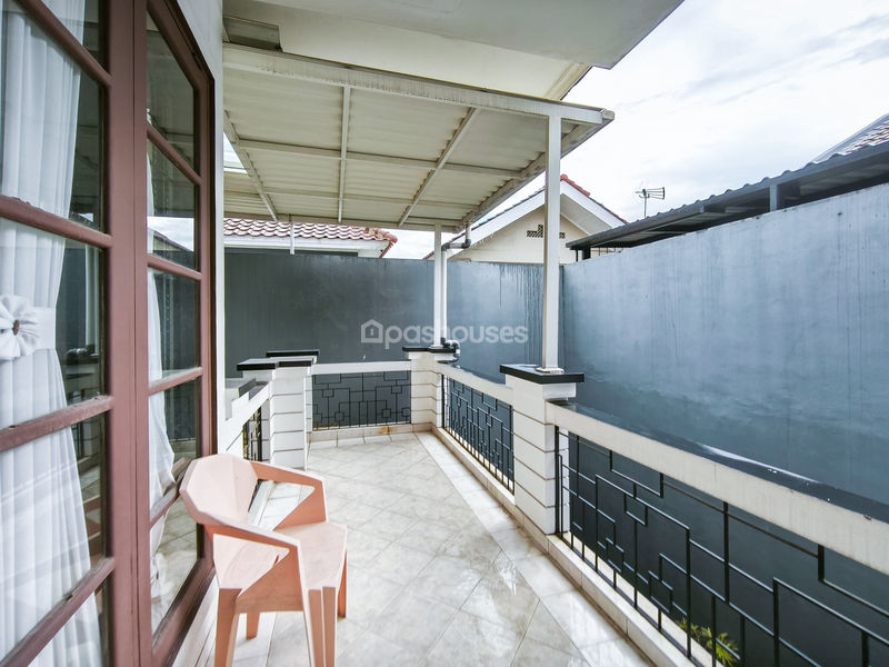 Legenda Wisata Zona Picasso Blok K5/10