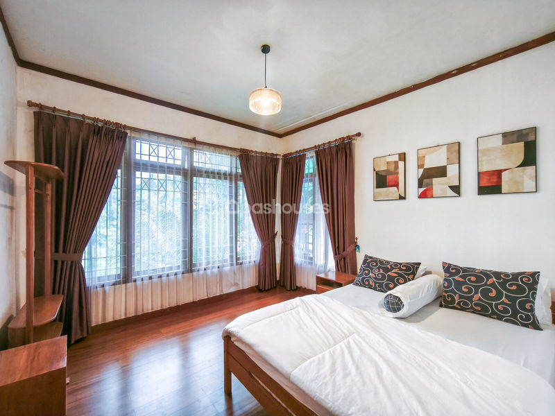 Kampung Ciliwung Riverside