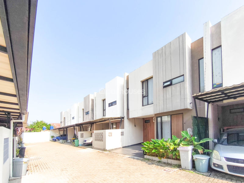 Kayu Manis Park View
