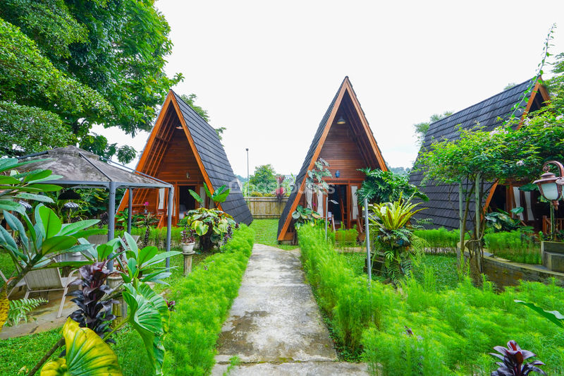 Villa Saung Ibu Bogor