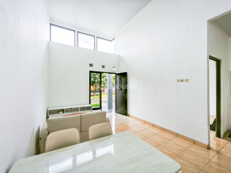 Grand Pakis Residence