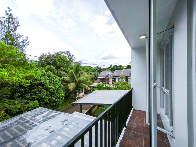 Bukit Golf Riverside III