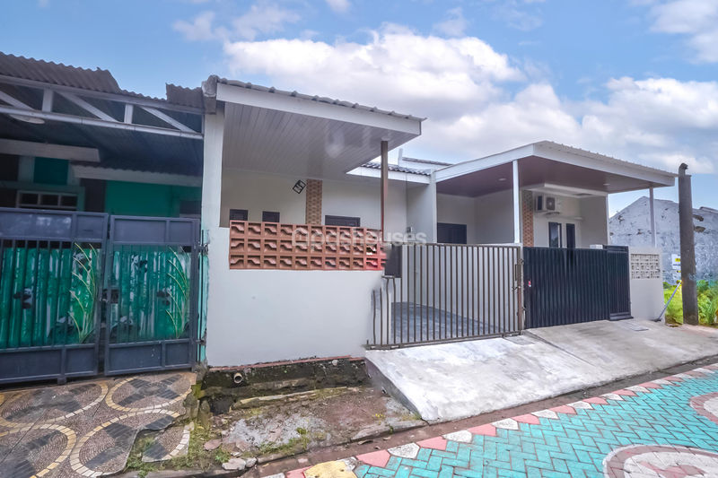 Bekasi Timur Regency Cluster Lazulite Blok L5 No.47