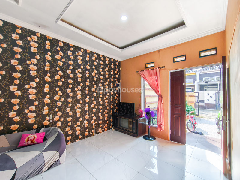 Residence 10 Susukan
