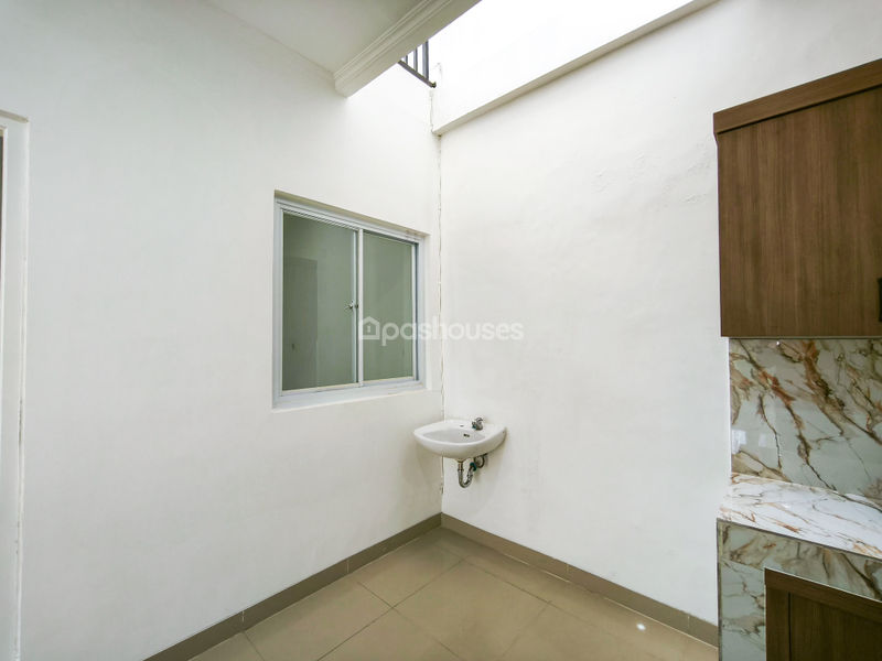 Legenda Wisata Zona Marcopolo Blok A11 No.28