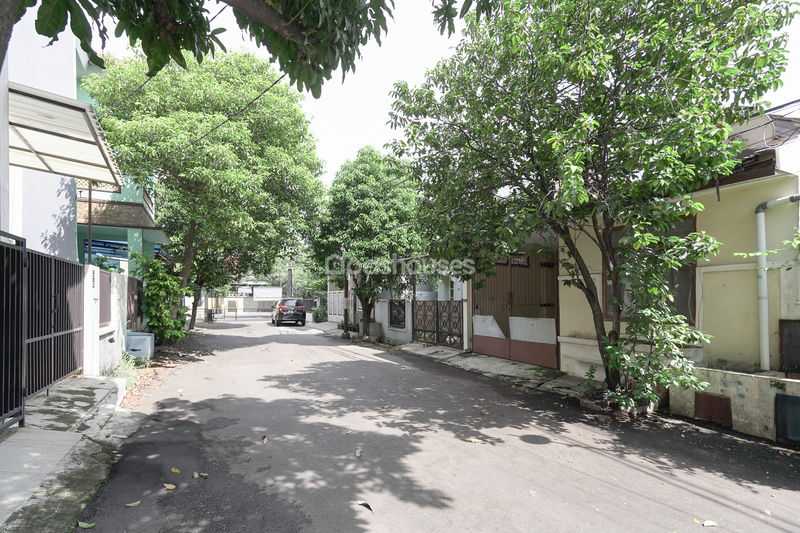 Jalan Lotus Tengah 2 Blok E22