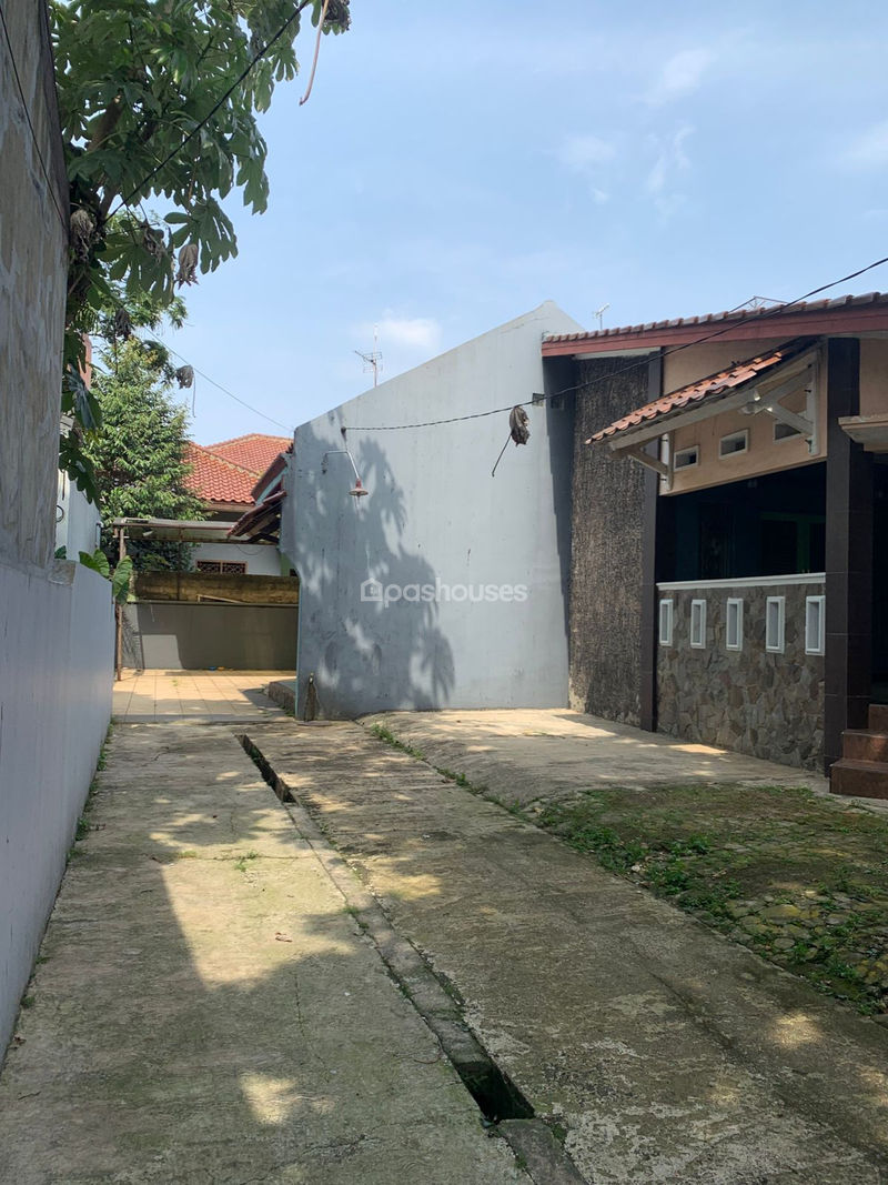 Jalan Kampung Gedong No.48