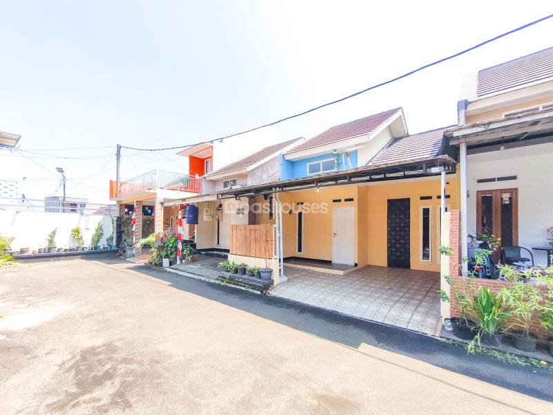 Perumahan Jombang 16 Residence No.13