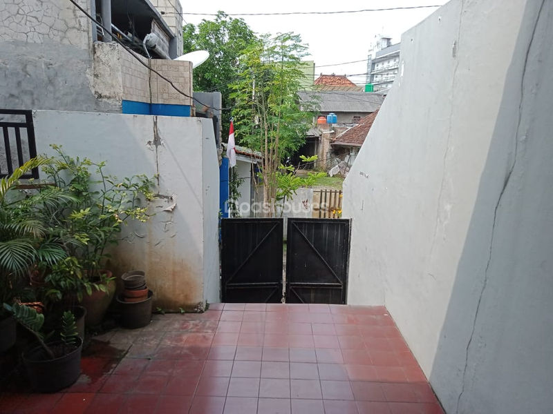 Jalan Bendi 15 Jakarta Selatan