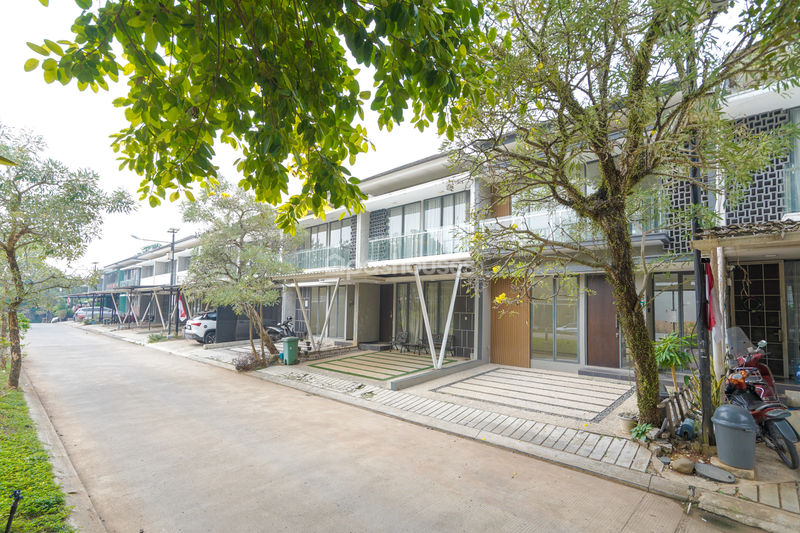 Golden Park 2 Blok R 17