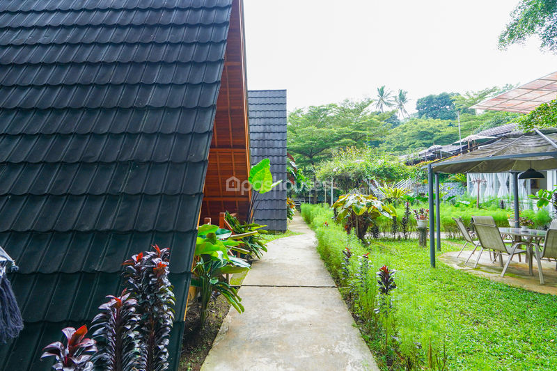 Villa Saung Ibu Bogor