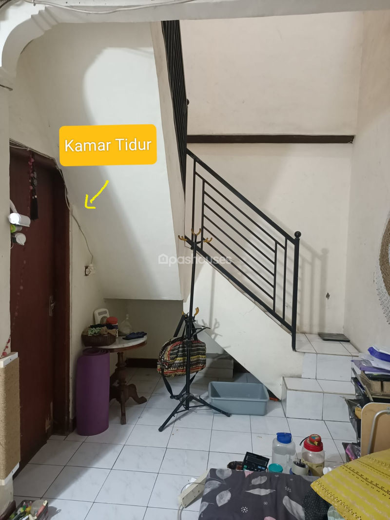 Taman Narogong Indah Blok E19 No.16
