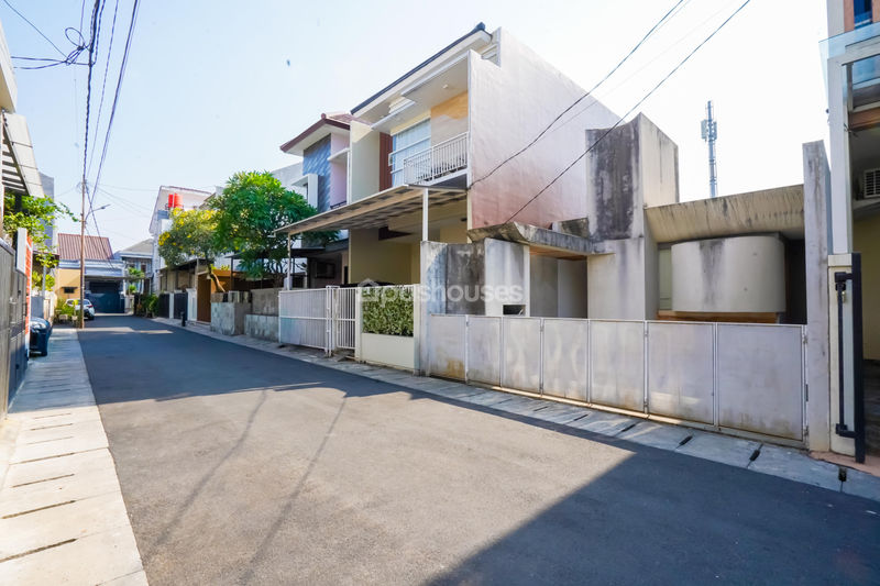 Perumahan Petra Residence No.4